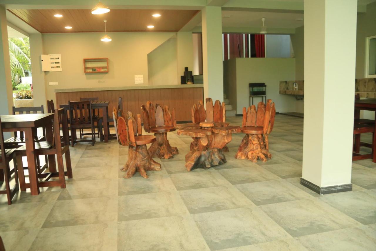 Sri Villa Rest Hikkaduwa Exteriér fotografie