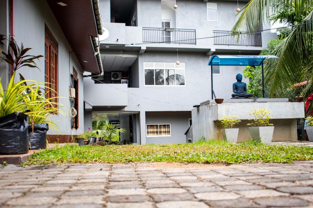 Sri Villa Rest Hikkaduwa Exteriér fotografie